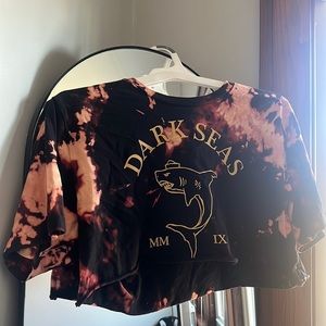Tie-Dye Dark Sea Crop Top